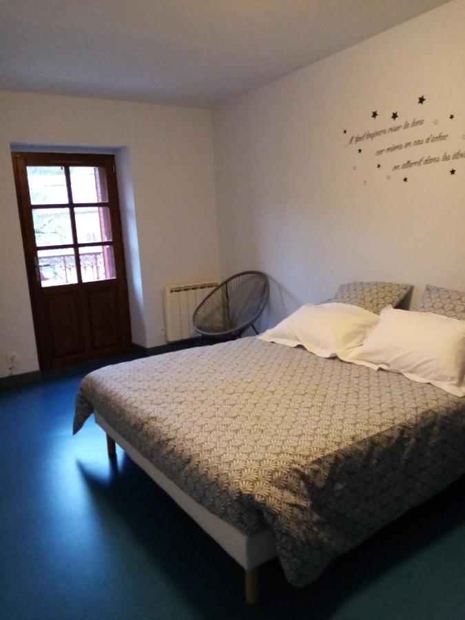 Auberge Du Marronnier Belmont-sur-Rance Buitenkant foto